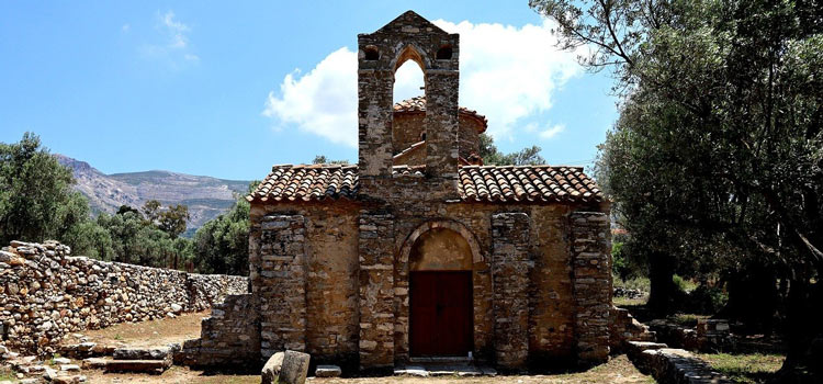 Découvrir les chapelles à fresques en Corse